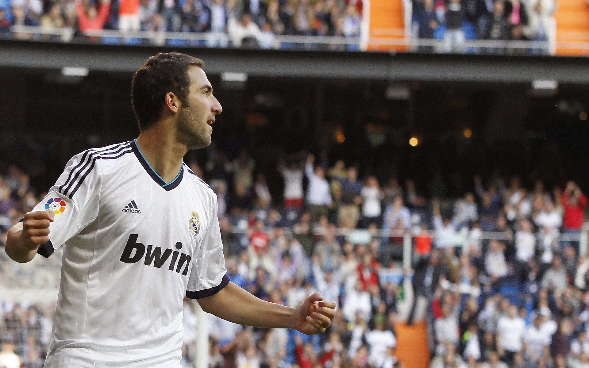 巴黎圣日耳曼引发争议！Scout官方宣布反败为胜新规比赛高潮迭起